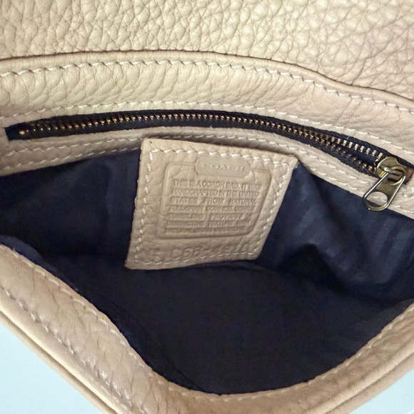 Coach Mini Crossbody Bag Tan Pebbled Leather Small Flap Purse Like New - Picture 5 of 11
